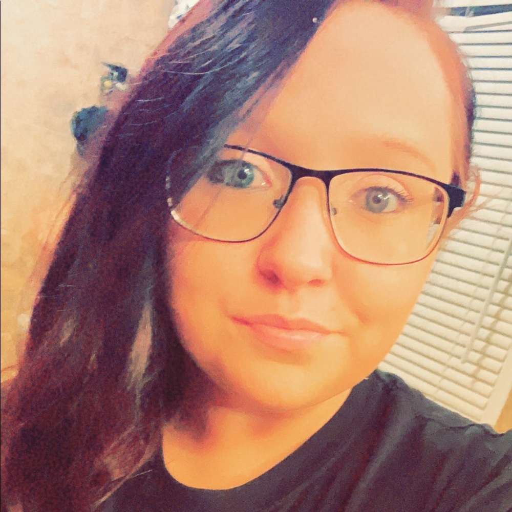 Meet your Posher, Brianne